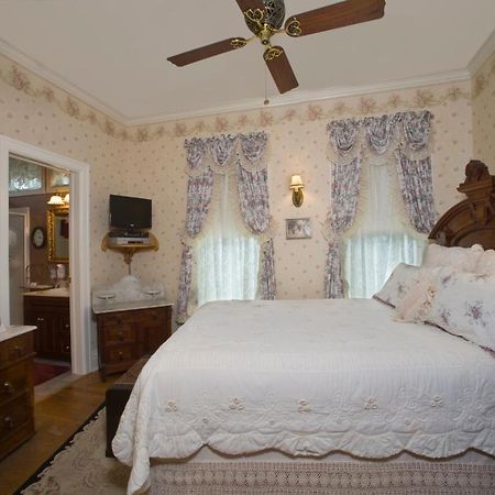 Port City Victorian Inn Muskegon Εξωτερικό φωτογραφία